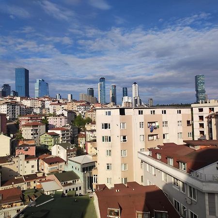 Stay N Play Istanbul Exterior photo